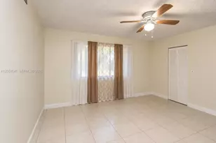 10425 SW 112th Ave, Miami, FL 33176 - Photo 8