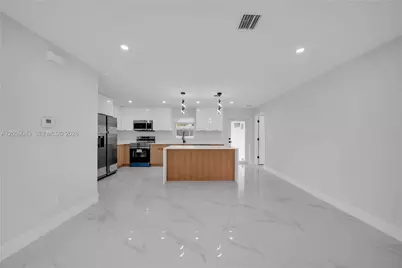 718 Frontenac, Lehigh Acres, FL 33974 - Photo 6