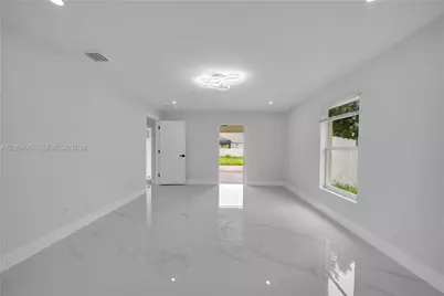 718 Frontenac, Lehigh Acres, FL 33974 - Photo 14