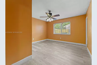 1378 Osprey Ct, Homestead, FL 33035 - Photo 8