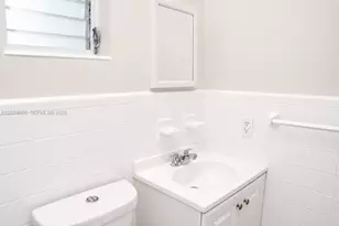 2206 Fillmore St, Hollywood, FL 33020 - Photo 12