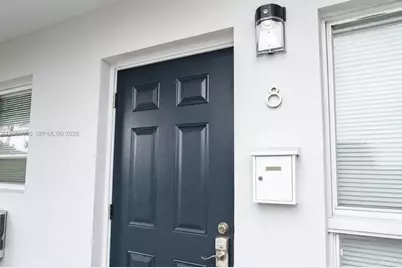 2206 Fillmore St #8, Hollywood, FL 33020 - Photo 2