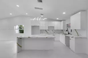 2828 NW 95th Ave, Coral Springs, FL 33065 - Photo 10