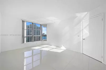 3400 NE 192nd St #1910, Aventura, FL 33180 - Photo 8