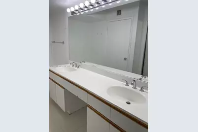 3400 NE 192nd St #1910, Aventura, FL 33180 - Photo 12