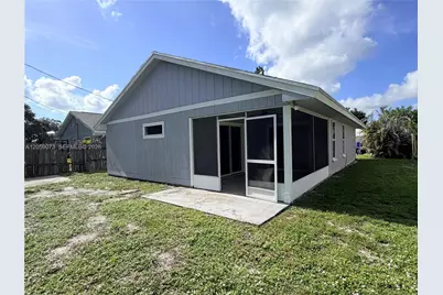 430 SW 14th Pl SW, Vero Beach, FL 32962 - Photo 14