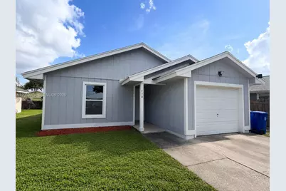 430 SW 14th Pl SW, Vero Beach, FL 32962 - Photo 1