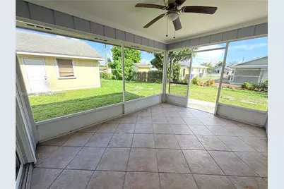 430 SW 14th Pl SW, Vero Beach, FL 32962 - Photo 16