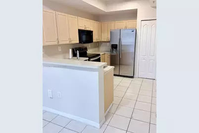 8906 W Flagler St #216, Miami, FL 33174 - Photo 2
