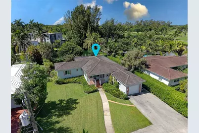 1010 NE 105th St, Miami Shores, FL 33138 - Photo 32