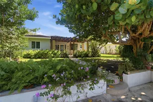 1010 NE 105th St, Miami Shores, FL 33138 - Photo 30