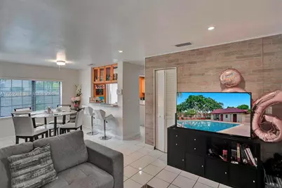 10540 SW 154th #7, Miami, FL 33196 - Photo 12