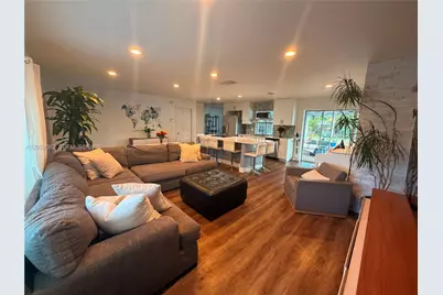 1760 SW 12th St, Boca Raton, FL 33486 - Photo 10