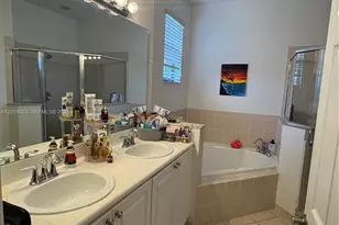 23494 SW 113th Passage, Homestead, FL 33032 - Photo 16