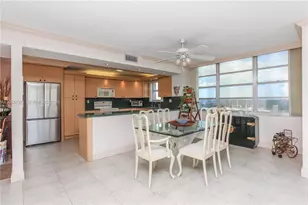 2780 NE 183rd St, Aventura, FL 33160 - Photo 6