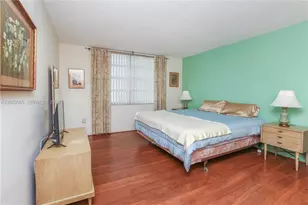 2780 NE 183rd St, Aventura, FL 33160 - Photo 12