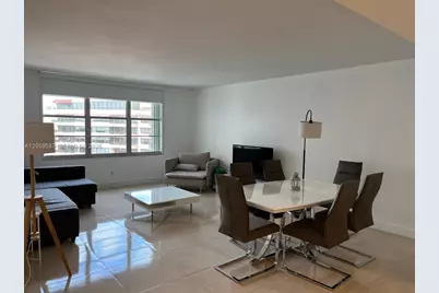 5161 Collins Ave #1510, Miami Beach, FL 33140 - Photo 4