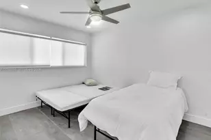 11900 N Bayshore Dr, North Miami, FL 33181 - Photo 10