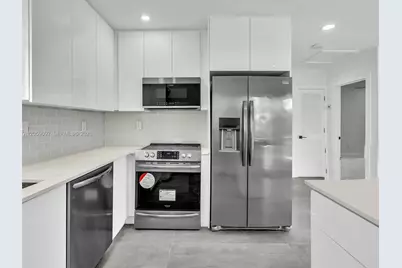 11900 N Bayshore Dr #205, North Miami, FL 33181 - Photo 18