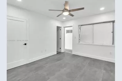 11900 N Bayshore Dr #205, North Miami, FL 33181 - Photo 24