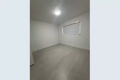 180 W 21st St #180, Hialeah, FL 33010 - Photo 22