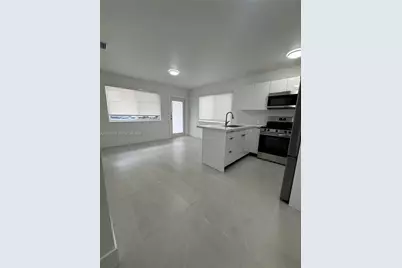 180 W 21st St #180, Hialeah, FL 33010 - Photo 10