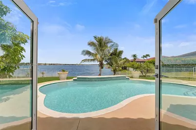 2339 NW 195th Ave #2339, Pembroke Pines, FL 33029 - Photo 2