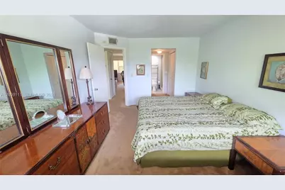 300 Layne Blvd #301, Hallandale Beach, FL 33009 - Photo 10