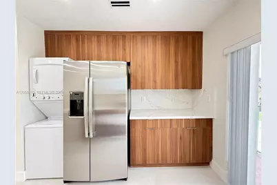 3514 W 76th St #201, Hialeah, FL 33018 - Photo 4