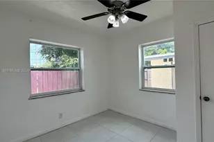 2220 Charleston St, Hollywood, FL 33020 - Photo 14