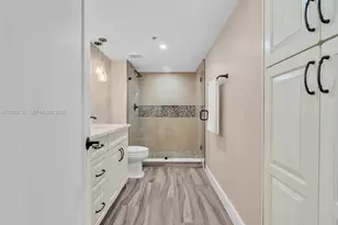 1201 S Ocean Dr, Hollywood, FL 33019 - Photo 42