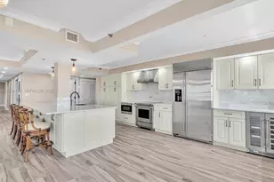 1201 S Ocean Dr, Hollywood, FL 33019 - Photo 1