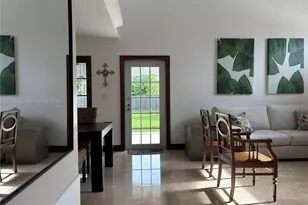 6610 SW 104th Ct, Miami, FL 33173 - Photo 10