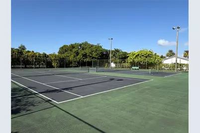6610 SW 104th Ct, Miami, FL 33173 - Photo 98