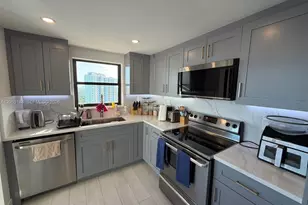2333 Brickell Ave, Miami, FL 33129 - Photo 16