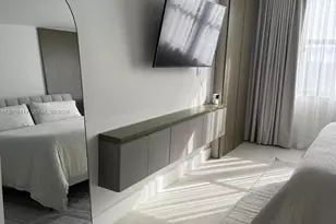 2333 Brickell Ave, Miami, FL 33129 - Photo 8