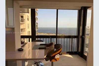 2333 Brickell Ave #2512, Miami, FL 33129 - Photo 18