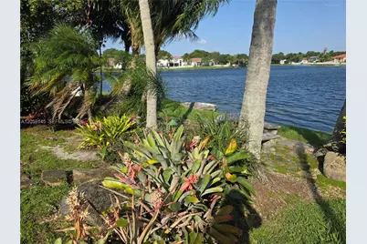 4045 SW 151st Ter, Miramar, FL 33027 - Photo 8