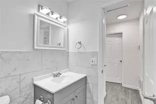 5900 NW 19th St, Sunrise, FL 33313 - Photo 4