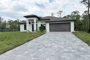 1216 James Ave, Lehigh Acres, FL 33972 - Photo 4