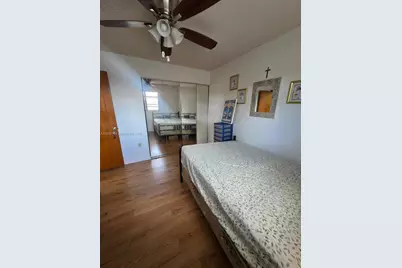 421 SW 87th Ct #0, Miami, FL 33174 - Photo 14