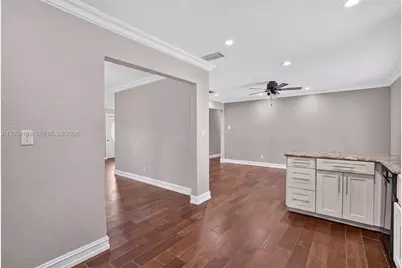 7400 NW 15th St, Plantation, FL 33313 - Photo 12