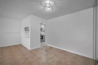 10015 NW 4th St #203, Pembroke Pines, FL 33024 - Photo 8
