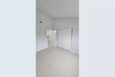 3409 NW 44th St #201, Oakland Park, FL 33309 - Photo 10
