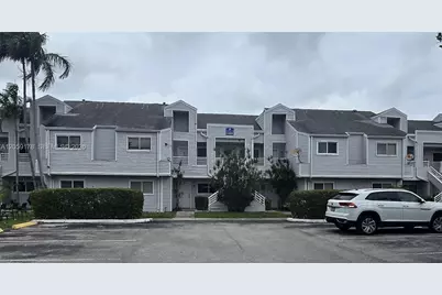 3409 NW 44th St #201, Oakland Park, FL 33309 - Photo 2