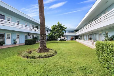 2700 NE 135th St #12, North Miami, FL 33181 - Photo 32