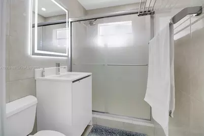 2700 NE 135th St #12, North Miami, FL 33181 - Photo 10