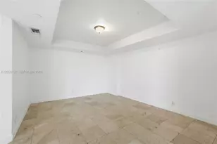 20185 E Country Club Dr, Aventura, FL 33180 - Photo 8