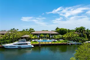 641 Leucadendra Dr, Coral Gables, FL 33156 - Photo 2
