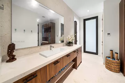 641 Leucadendra Dr, Coral Gables, FL 33156 - Photo 36